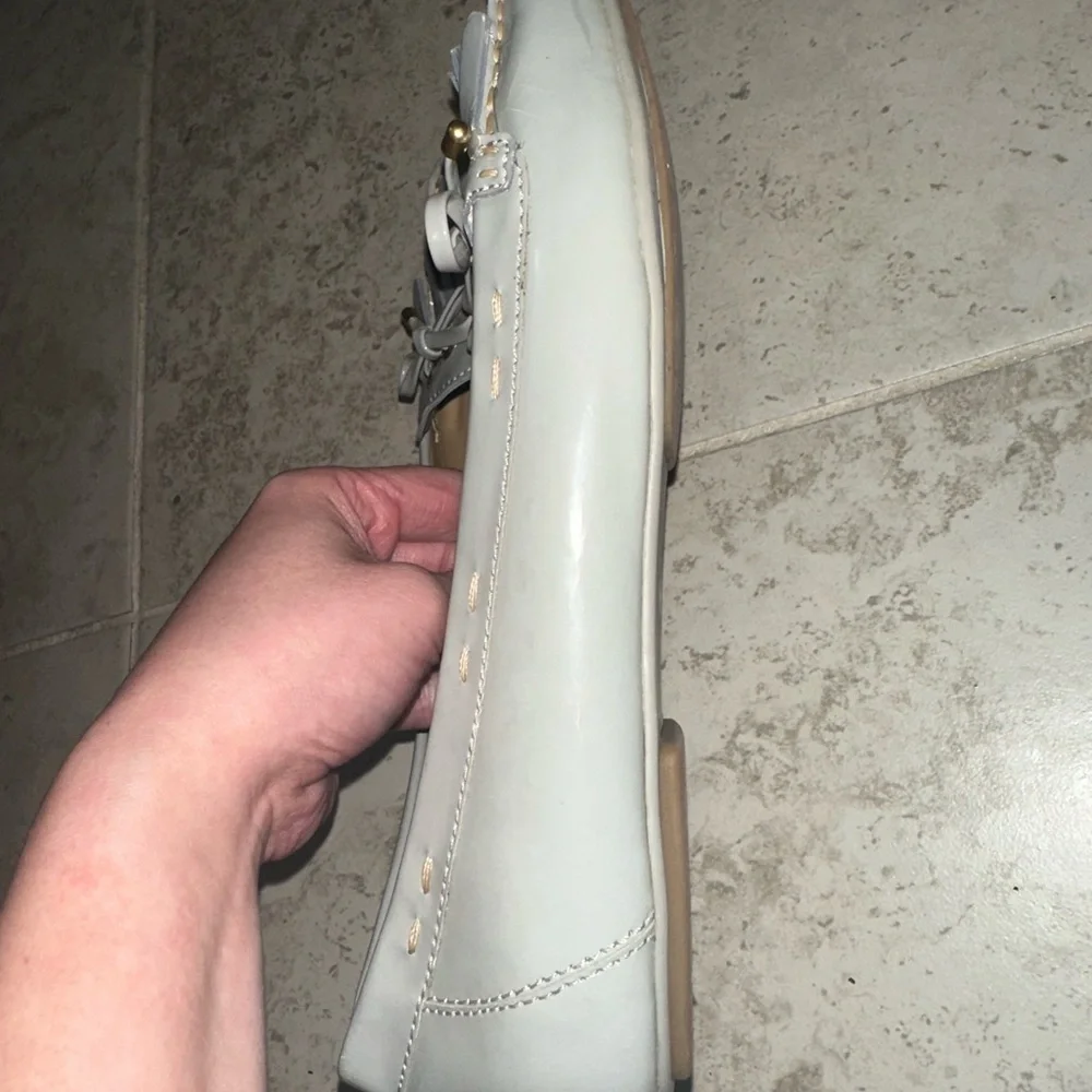 Patent Leather Gray Loafers‎ with Bow and Fringe Details Preppy Boho Size 8